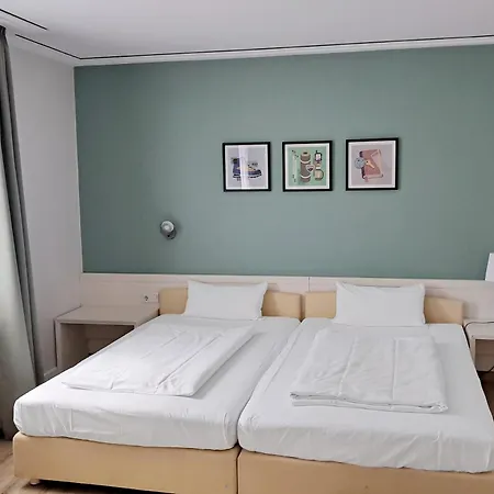 Garner By Ihg מלון אסשפנבורג