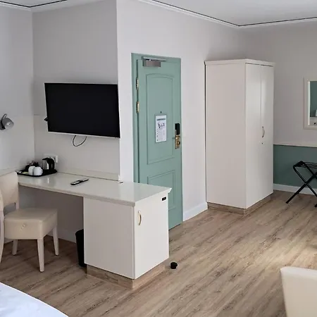 Garner By Ihg אסשפנבורג