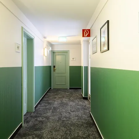 酒店 Garner Post By Ihg 4*