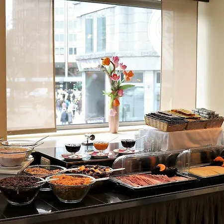 Garner Post By Ihg
