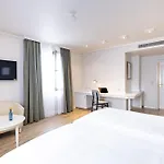 Ξενοδοχείο Garner Post By Ihg