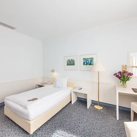 Novum Post Hotel 4*
