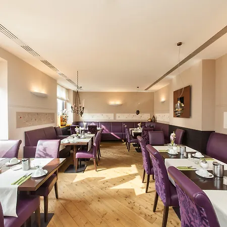 Garner Post By Ihg Aschaffenbourg