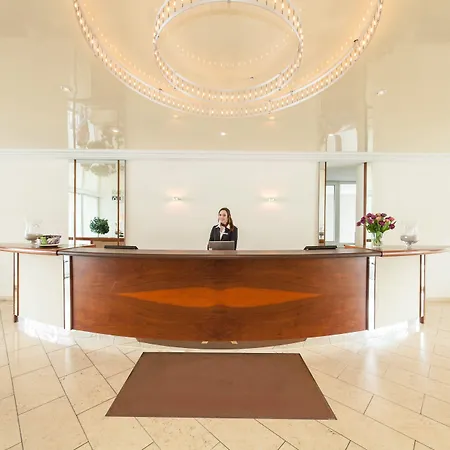 מלון Garner Post By Ihg אסשפנבורג