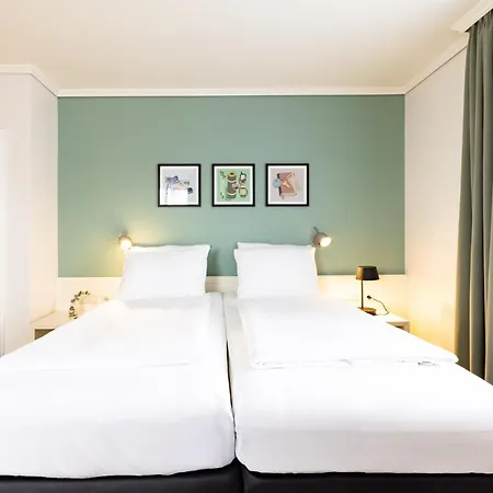 מלון Garner Post By Ihg 4*