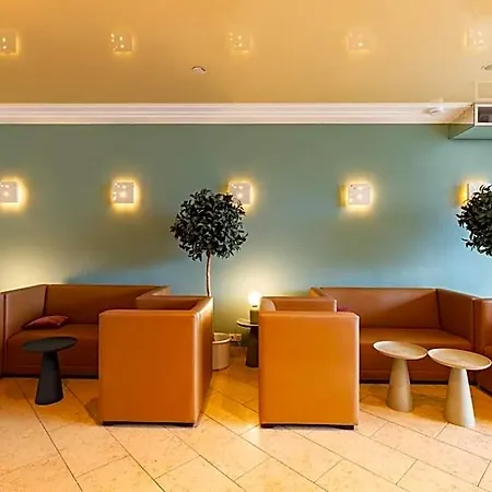 Hotel Garner Post By Ihg