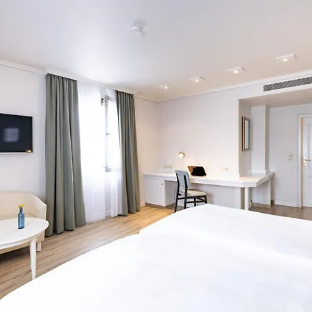 Garner Hotel Post Aschaffenburg By Ihg 4*