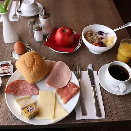 Novum Post Hotel 4*