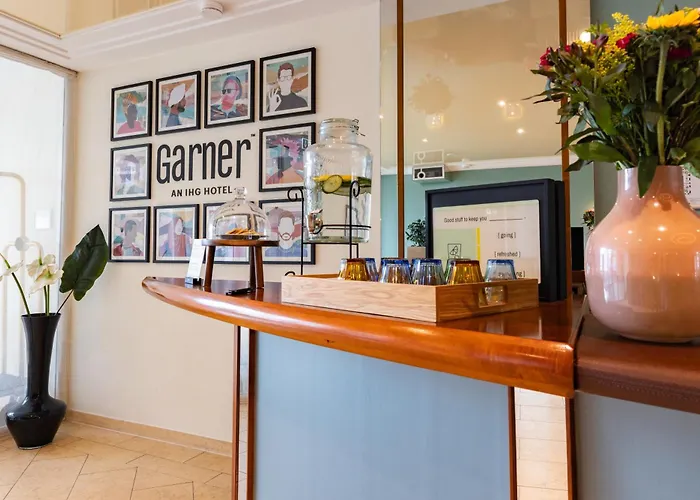 호텔 Garner Post By Ihg 4*