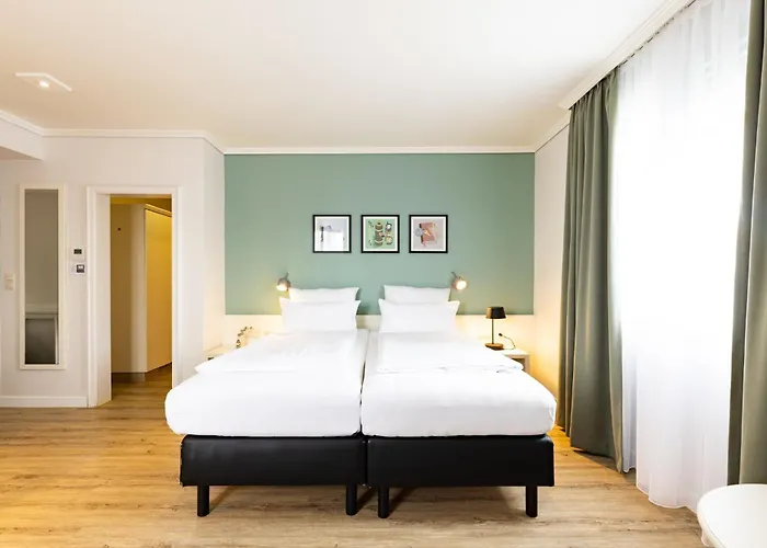 호텔 Garner Post By Ihg
